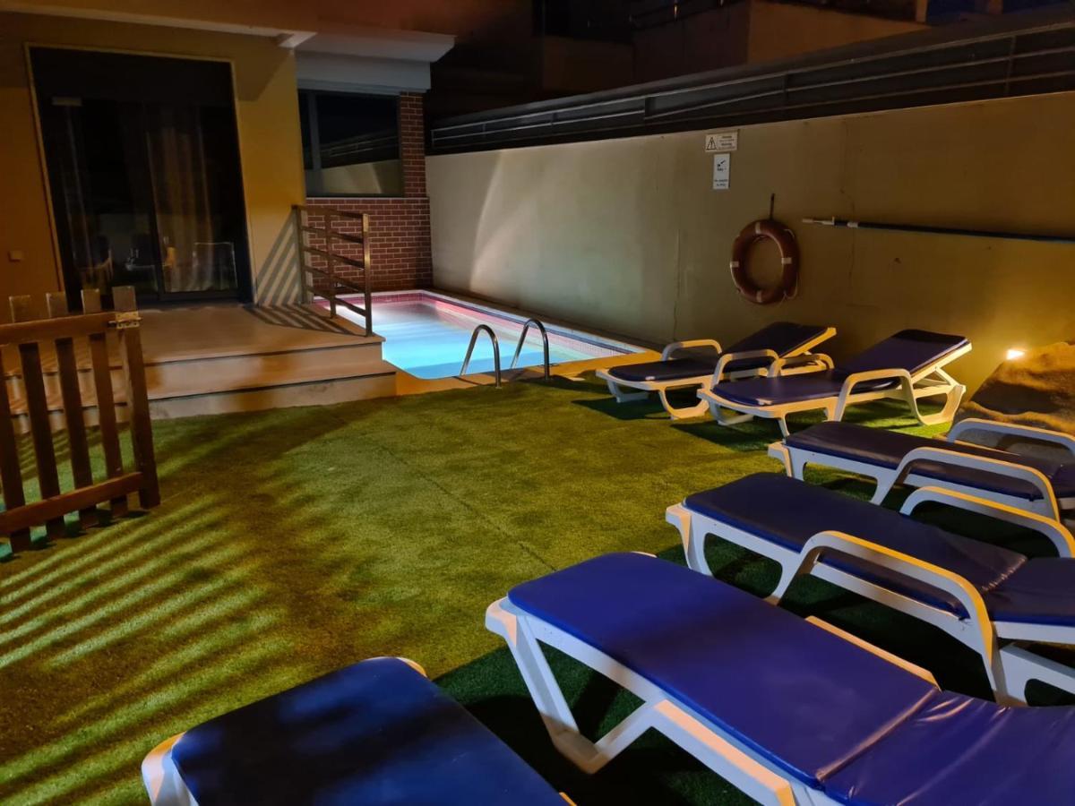 Cozy Villa With Pool And Barbecue Албуфейра Екстер'єр фото
